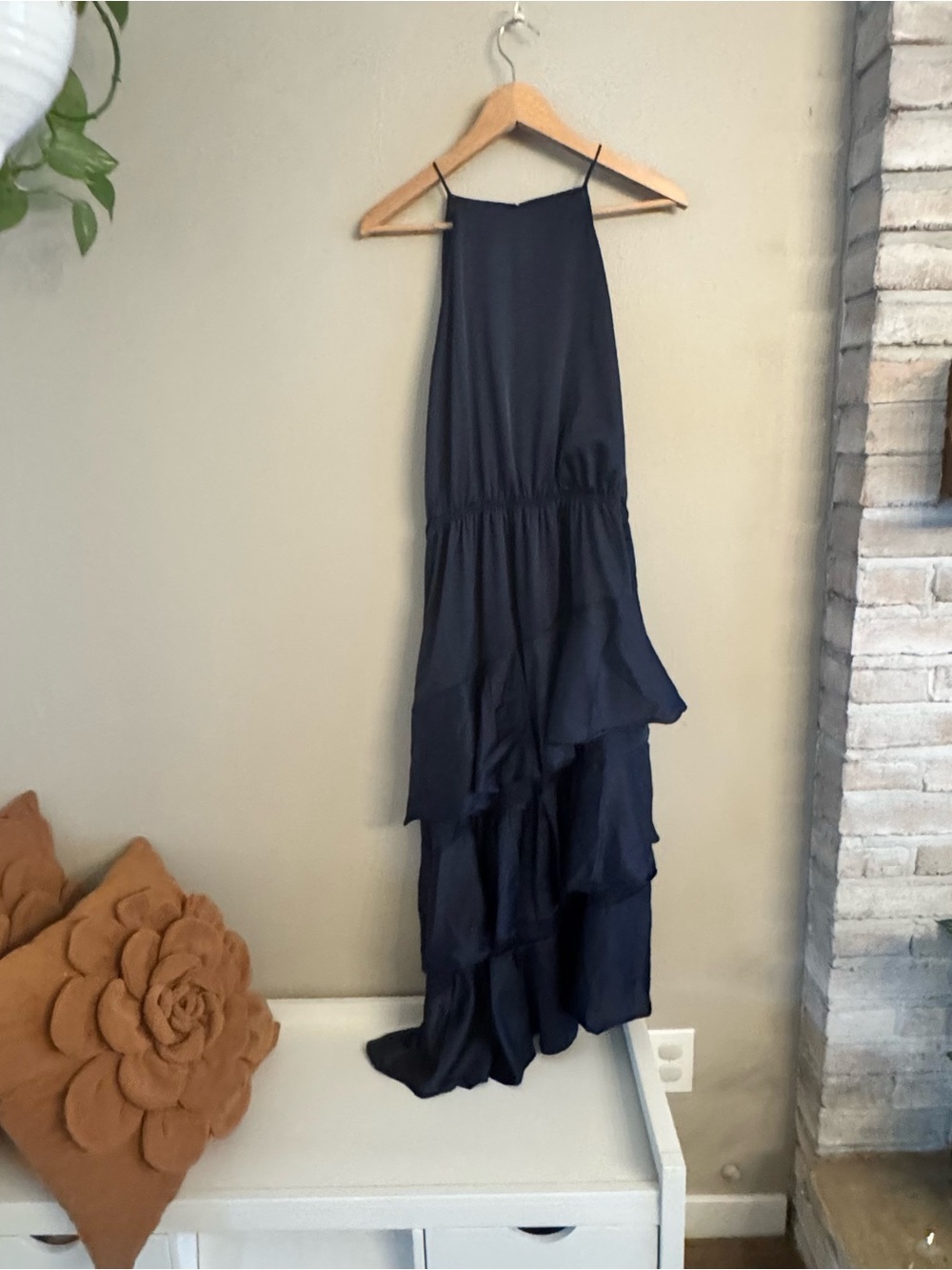 PETAL & PUP Seychelle Ruffle Dress - missing waist sash - Picture 2 of 6